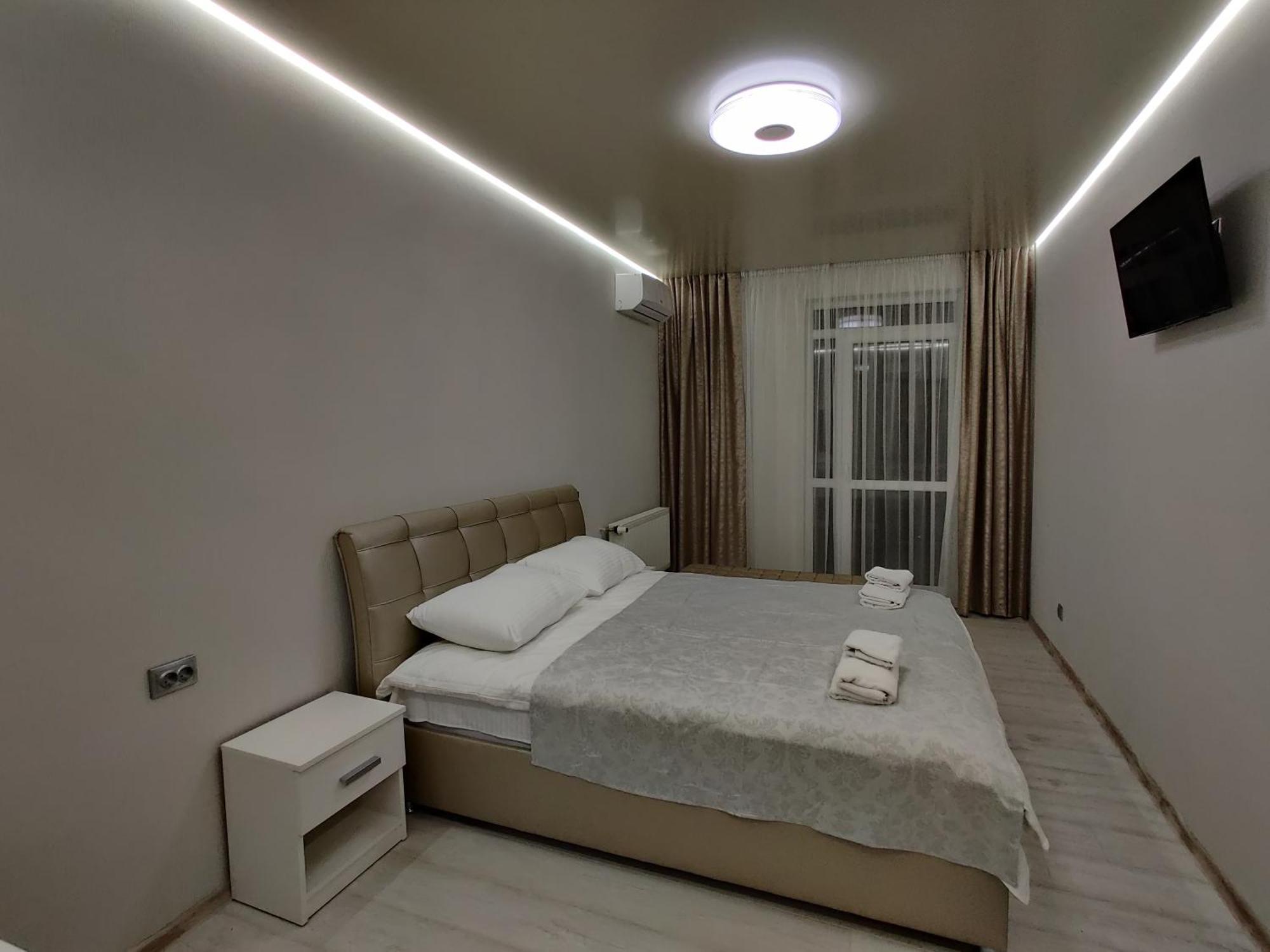Yarovytsya Vip In The Center Apartment Lutsk Luaran gambar
